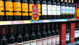 国产葡萄酒提前过冬，产区蓄力谋破局