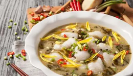 曾经爆火的酸菜鱼，如今“天花板”压顶？