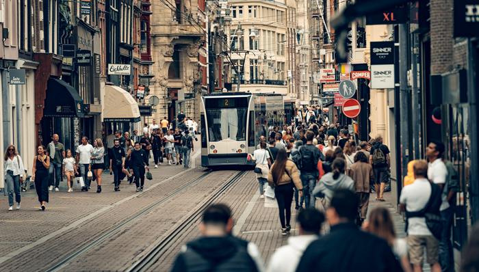 大厂人事｜Shopee召开全员大会启动裁员 小红书CFO杨若离职