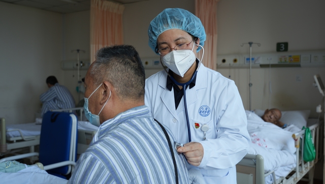 查琼芳,仁济医院,上海援鄂医生,查医生,日记,二十大,党代表