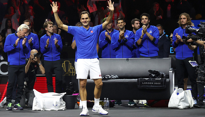 费德勒完成职业生涯“最后一舞”，拉沃尔杯见证天王正式退役
