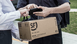 顺丰遇困，王卫难顺