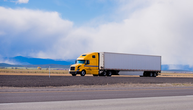 完善细分群体保险保障，卡货车司机专属惠民型医疗保险“卡友保2022”发布