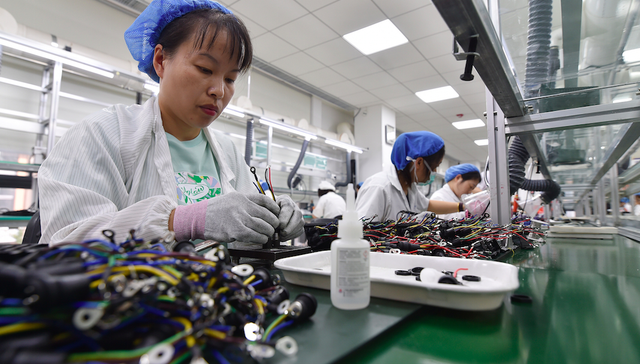 8月工业企业利润同比降幅收窄，汽车、电力行业利润翻倍