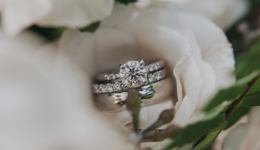 DR钻戒：采购均价1千卖1.68万, 35岁以下用户贡献80%收入