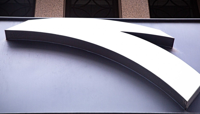 业绩,安踏,中国市场,营收