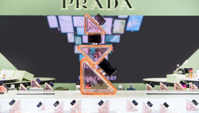 Prada中国首家香水专门店落户上海，BOTTEGA VENETA 2023春夏系列低调奢华｜是日美好事物