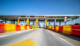 直通部委 | 國慶假期7座以下小型客車免收通行費 我國城鄉(xiāng)居民收入倍差縮小到2.5