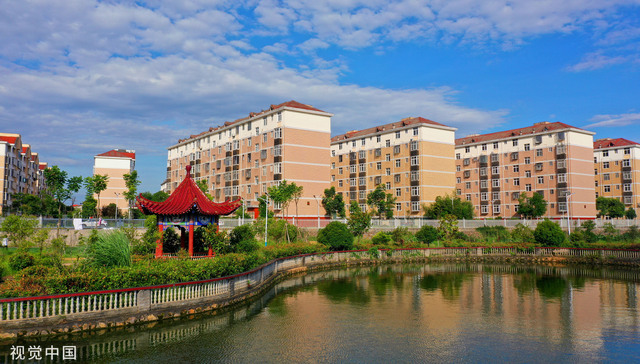 人民银行、银保监会阶段性放宽部分城市首套住房贷款利率下限