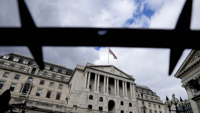 英国央行紧急救市背后：养老金遭遇“末日循环”