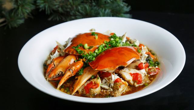 香格里拉启动“寻蟹季”第六季，纪录片《主厨的餐桌》回归 ｜美食情报