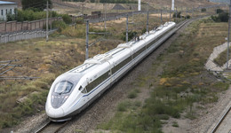 中國中車兩個月內(nèi)發(fā)行130億元超短融，用以償還債務、補充運營資金