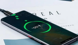 華米OV為充電協(xié)議再牽手，手機廠商聯(lián)盟這些年的成與敗