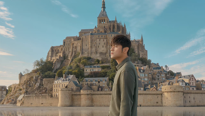 深度绑定周杰伦！这家公司再度申请上市，上半年经营毛利率近60%