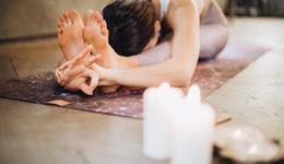 这届年轻人的腰越来越不行了