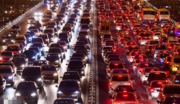 直通部委 | 全國82個城市汽車保有量超100萬輛 8月末地方政府債務余額為347838億