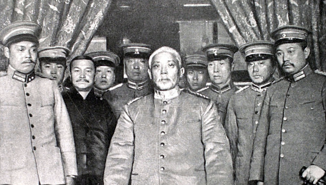 在110年前，袁世凯何以逼退清政府成为临时大总统？