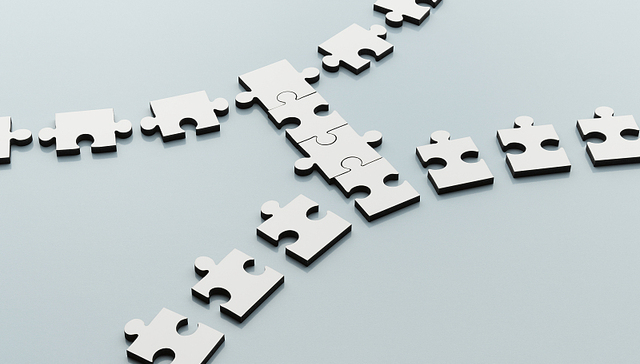 挺价、减配额、当股东，厂商关系三重奏