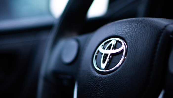 燃油车,新能源汽车,丰田,电气化