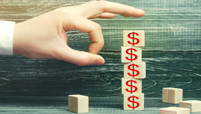 警惕假冒银行名义诱导消费者贷款！银保监会提示贷款中介三大类风险陷阱