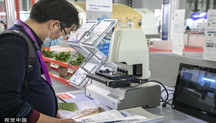 体外诊断行业迎来首次真正带量采购，保量+温和降幅方案带动板块全线大涨