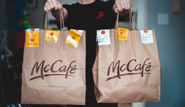 年轻人“羊毛图鉴”，从外卖到直播间