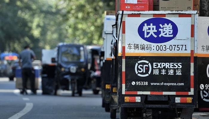 三季度盈利预计达20亿元，“快递茅”顺丰业绩如何重回巅峰？