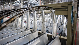 特斯拉与比亚迪背后的“汽车零部件新势力”