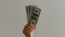 賬上500億現(xiàn)金，華僑城為什么還要賣寶格麗公寓？