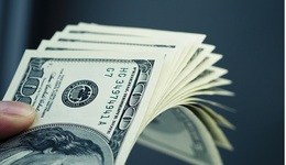 8月中國(guó)持有美債金額繼續(xù)回升，四個(gè)月來(lái)首次凈買入長(zhǎng)期美債