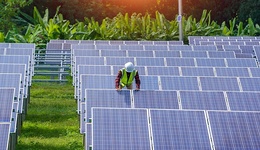 搭上光伏快車道，龍頭房企也開(kāi)始搶占新能源發(fā)電