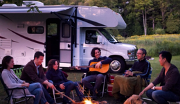 露營的風(fēng)，吹向房車市場