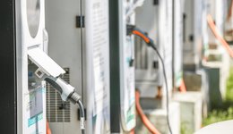 充電樁，呼喚國家隊