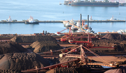 三大矿季度产销报告出炉，仅必和必拓铁矿产量环比下滑