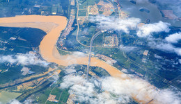 黃河保護(hù)法草案三審稿：加強(qiáng)防洪體系建設(shè)，推進(jìn)泥沙綜合利用