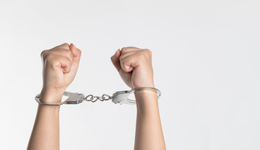 恺英网络无主，“游戏天才”王悦出局