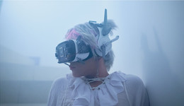 1200元买了5个“塑料袋”，虚拟服装一点也不元宇宙