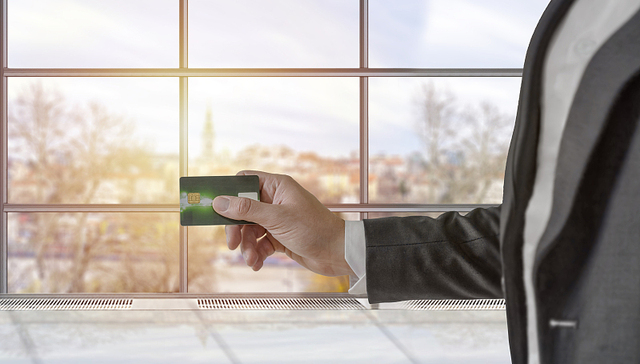 蚂蚁消金新增多笔信贷资产收益权转让，近一年以此“补血”500亿元