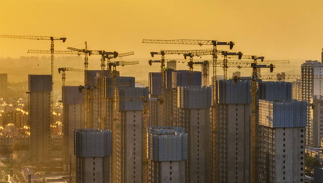 刘元春：中国房地产市场要回归市场和政府的二轨模式