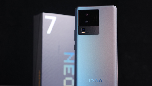 iQOO Neo7评测：双芯加持强化游戏体验，三千元价位成最大看点