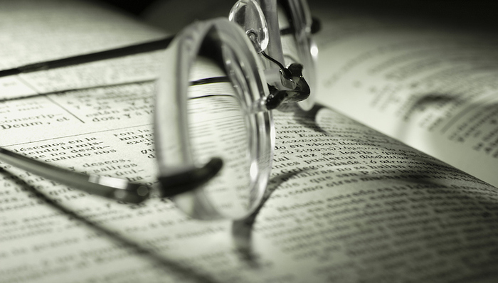 财说｜集采预期下欧普康视20CM跌停，单品依赖困境何解？