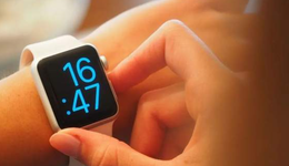 手機廠商“卷”到了手腕上