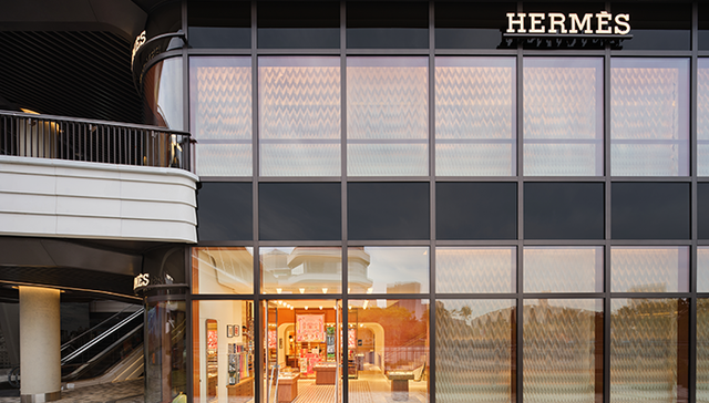 爱马仕专卖店落户前滩太古里，ARKET华南首店铺揭幕｜是日美好事物