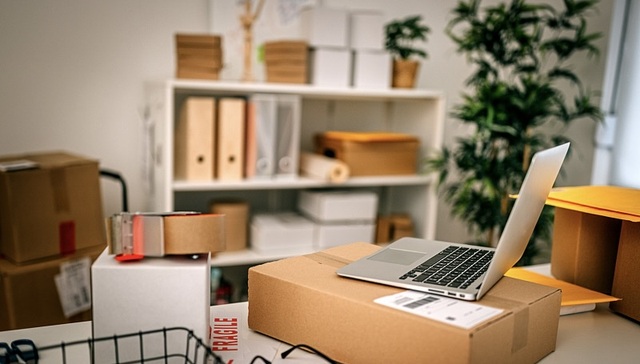 前三季度多家快递公司净利润翻番，顺丰依旧稳坐首位