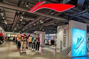 李宁,同店销售,零售