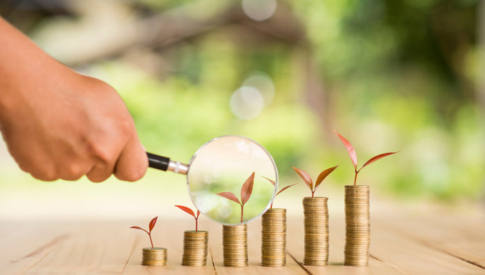 【盘前有料】欧美股市全线飙涨，公募、资管掀起自购潮，13家机构至少自购11.5亿元！