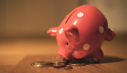 銀行業(yè)二季度消費(fèi)者投訴透視：國有銀行投訴量普降，股份行增長(zhǎng)較快