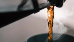 千億熱飲，如何追得上萬億冰飲？