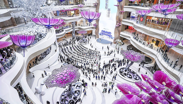 每周奇趣掠影丨世界最大单体免税店在海口开业；埃及现世界最大塑料垃圾金字塔