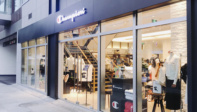 “冠军”难掩失落时刻，Champion关闭了在三里屯的中国首家旗舰店